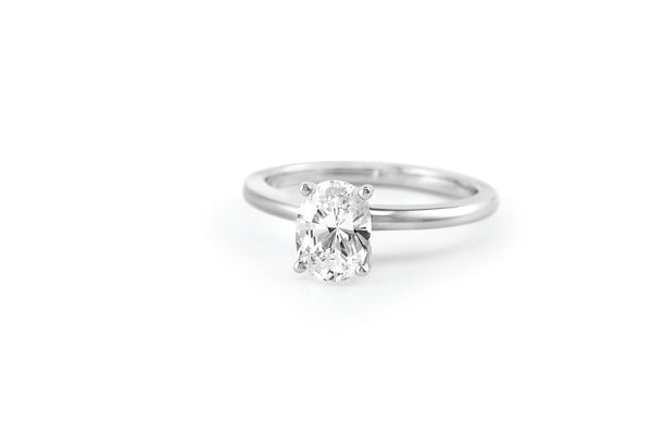 14k White Gold Halo Diamond Ring