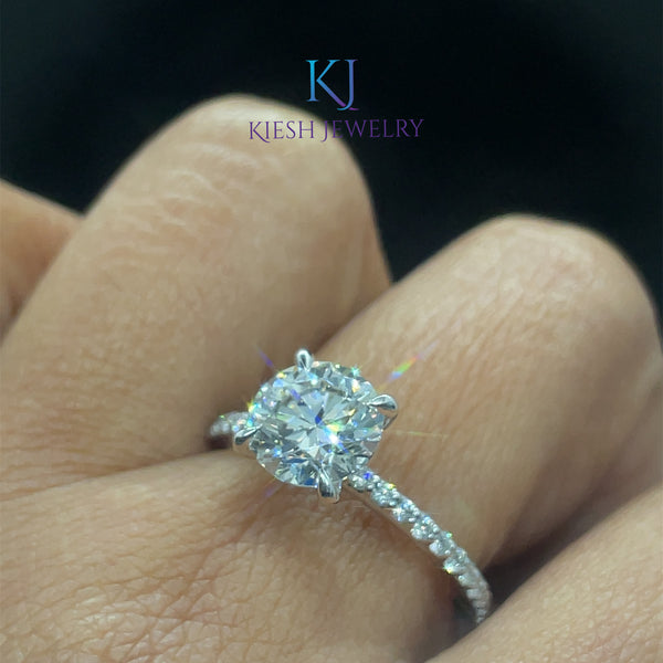 Round Lab Grown Diamond Engagement Ring