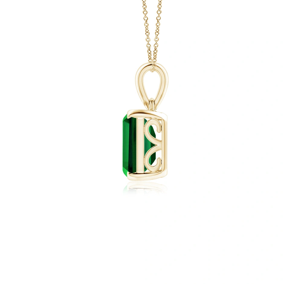 Emerald Cut Emerald Gemstone Necklace