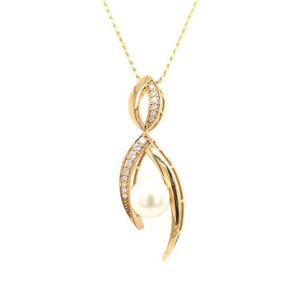 18K Gold Freshwater Cultured Pearl with infinity diamond 18" Necklace