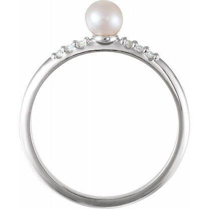 14K Gold Freshwater Pearl & Diamond Ring