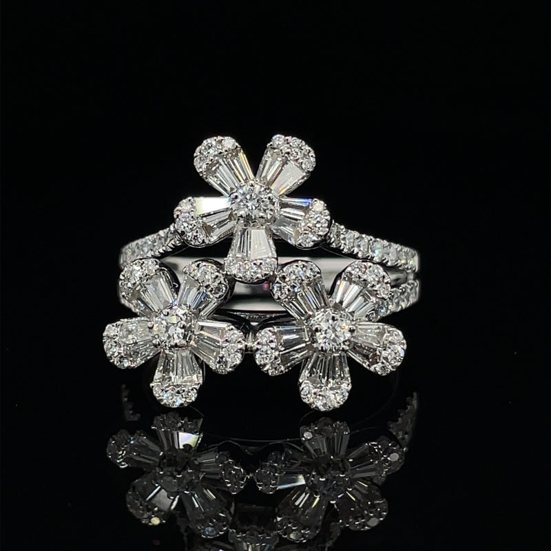 18K White Three Flower Illusion Diamond Ring